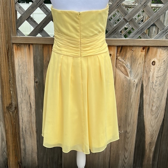 David’s Bridal Gorgeous Sunshine Yellow Formal Dress Size 8 style #F14847 - Picture 6 of 9